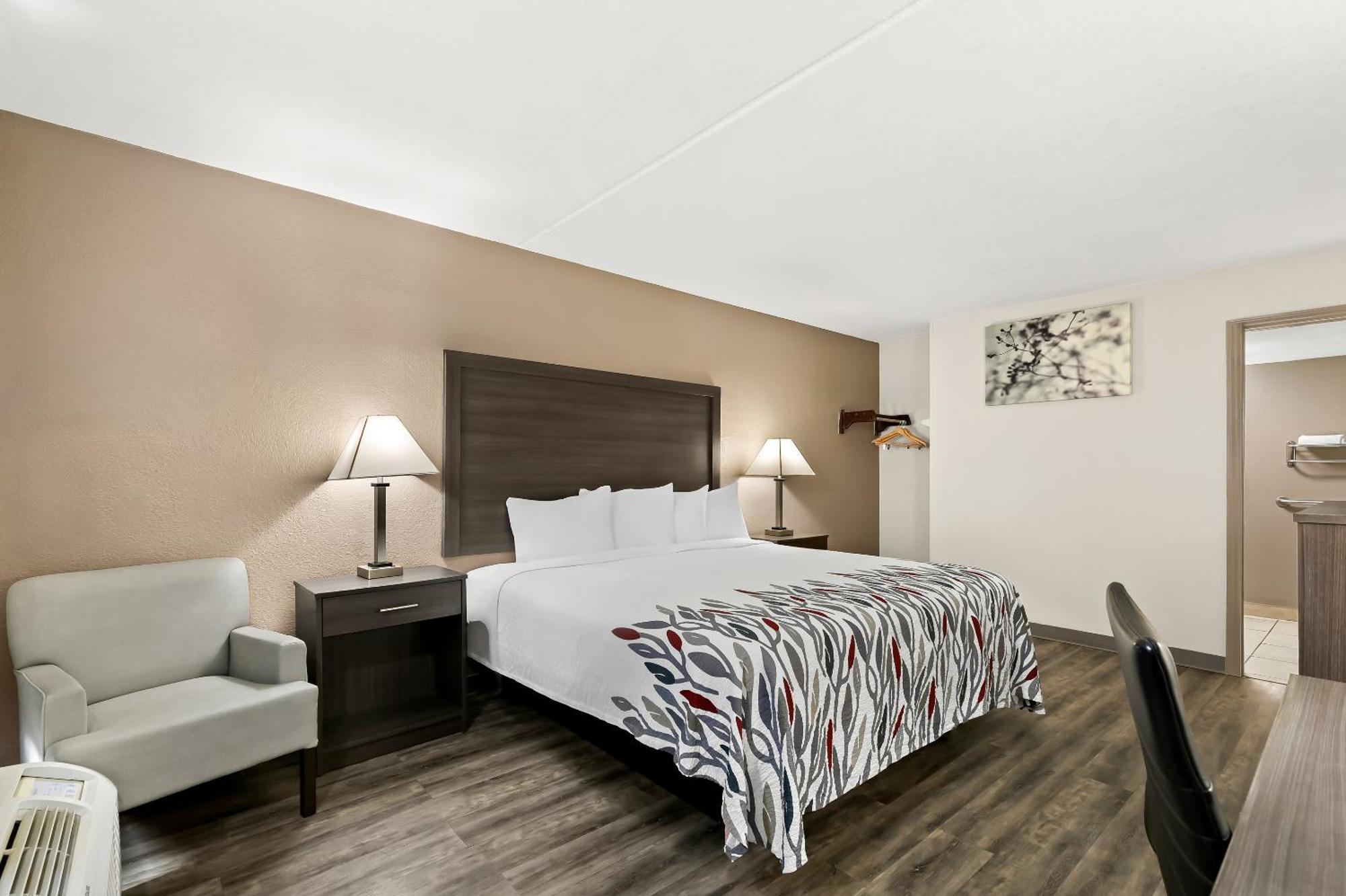 Red Roof Inn & Suites Duncan Extérieur photo