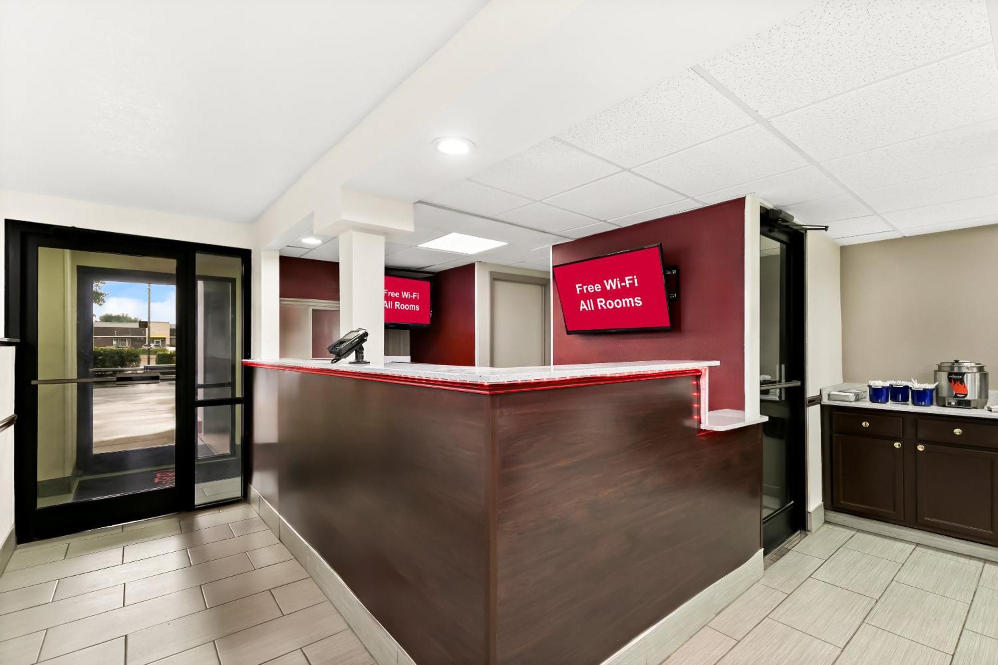 Red Roof Inn & Suites Duncan Extérieur photo