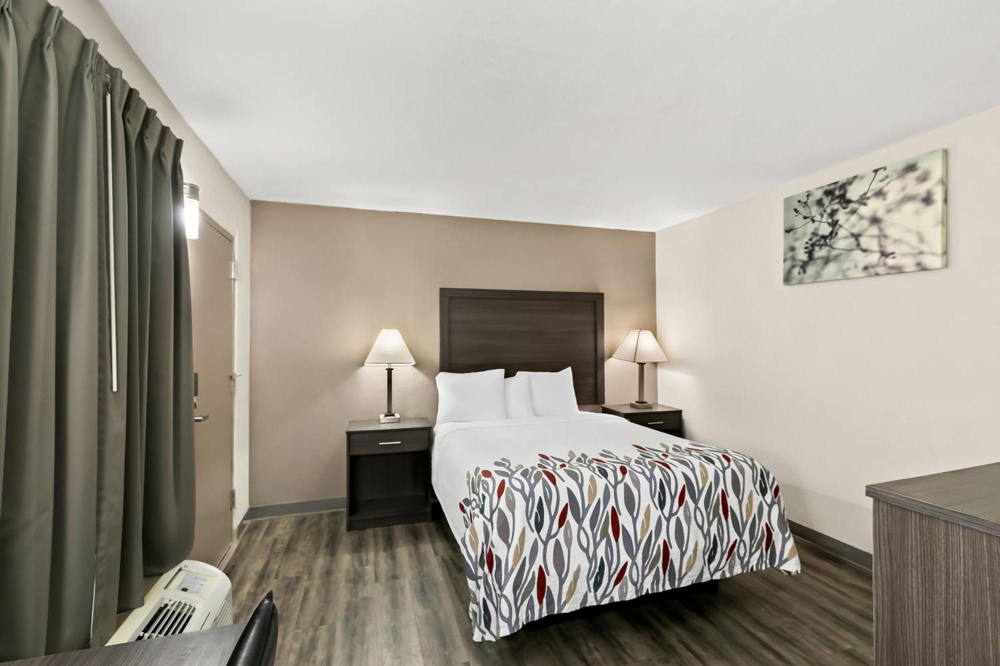 Red Roof Inn & Suites Duncan Extérieur photo